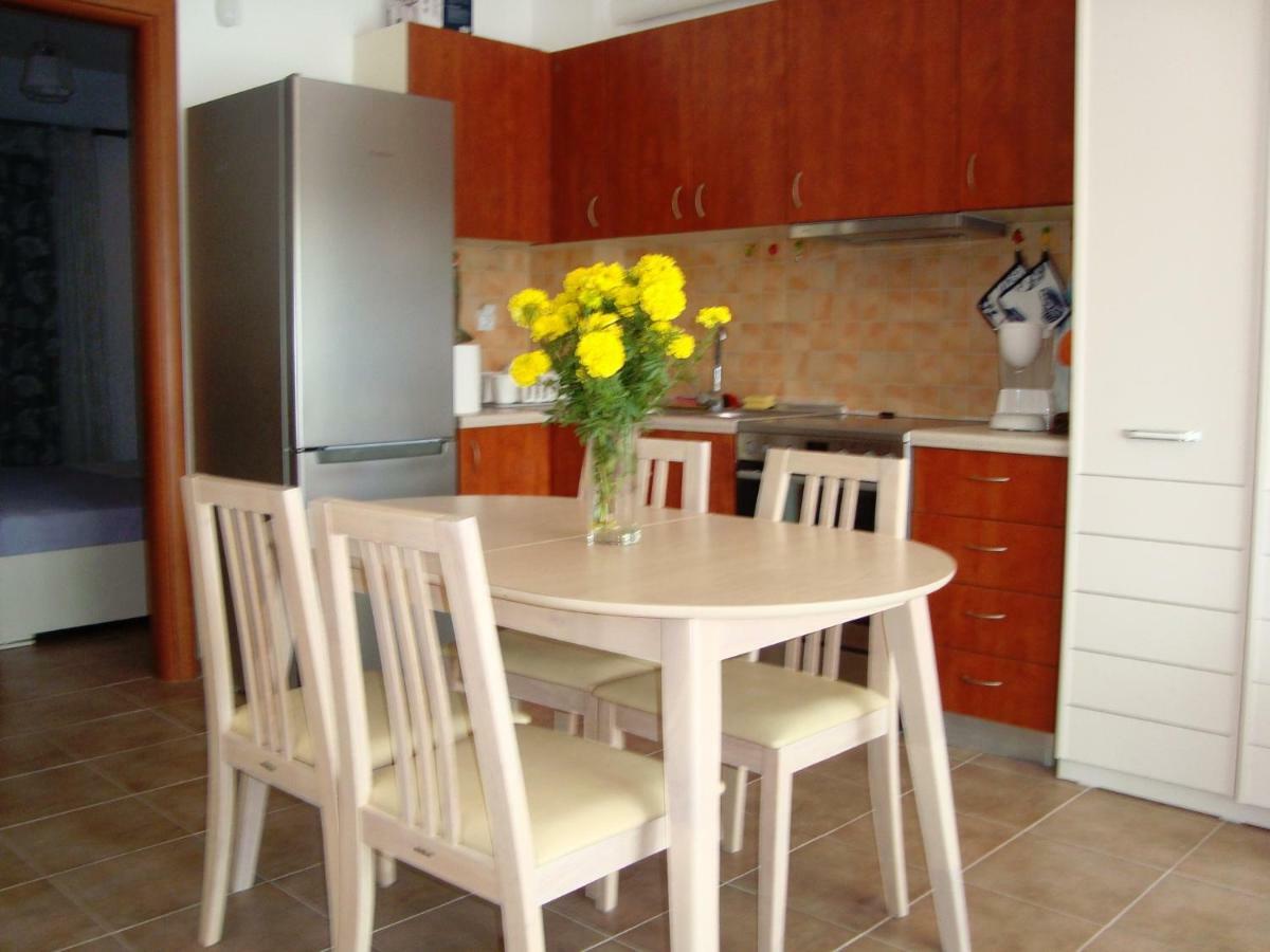 Apartment For Family Kriopigi Exterior photo